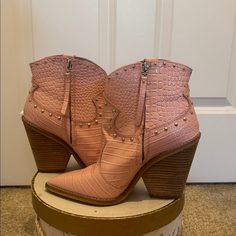 Sam Edelman Pink Croc-Embossed Ankle Boots - Picture 6 of 6